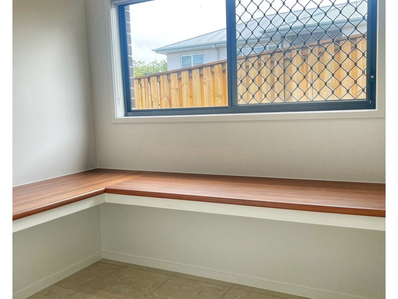 27 Oxford Street, Waterford QLD 4133