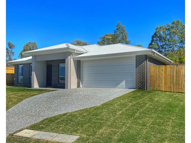 33 Woodfull Street, Dugandan QLD 4310