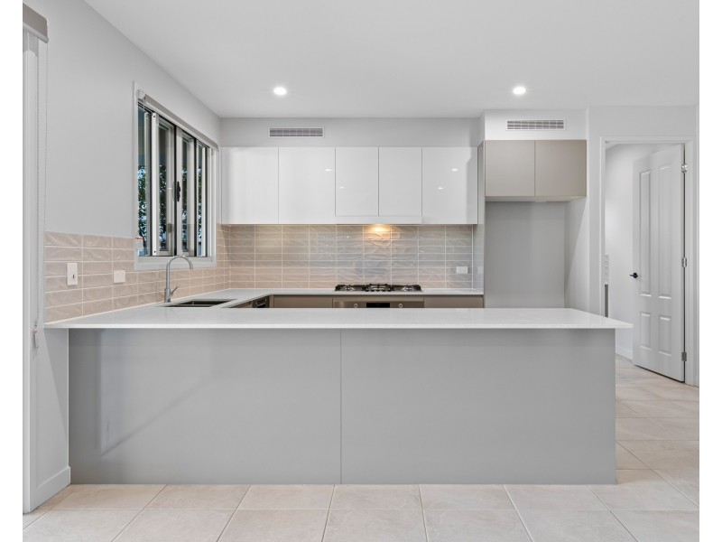 17A Blackstone Road, Eastern Heights QLD 4305