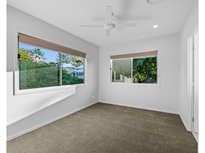 17A Blackstone Road, Eastern Heights QLD 4305