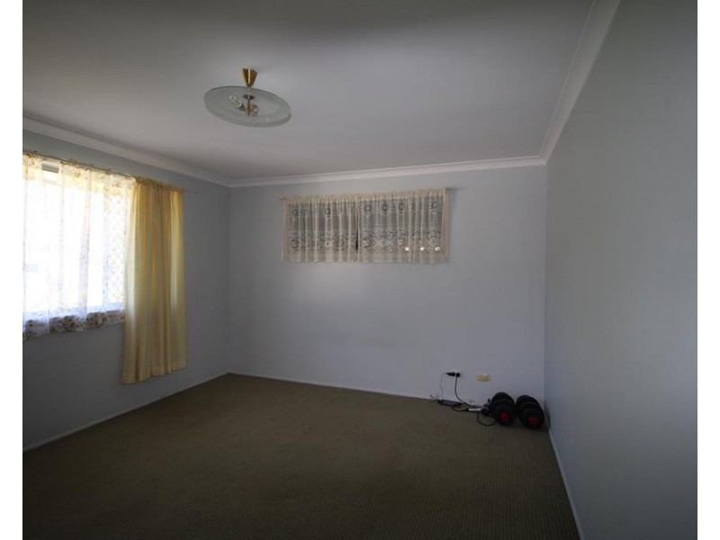 11 Saint Pauls Place, Surfers Paradise QLD 4217