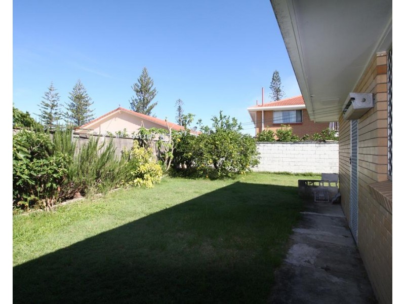 11 Saint Pauls Place, Surfers Paradise QLD 4217