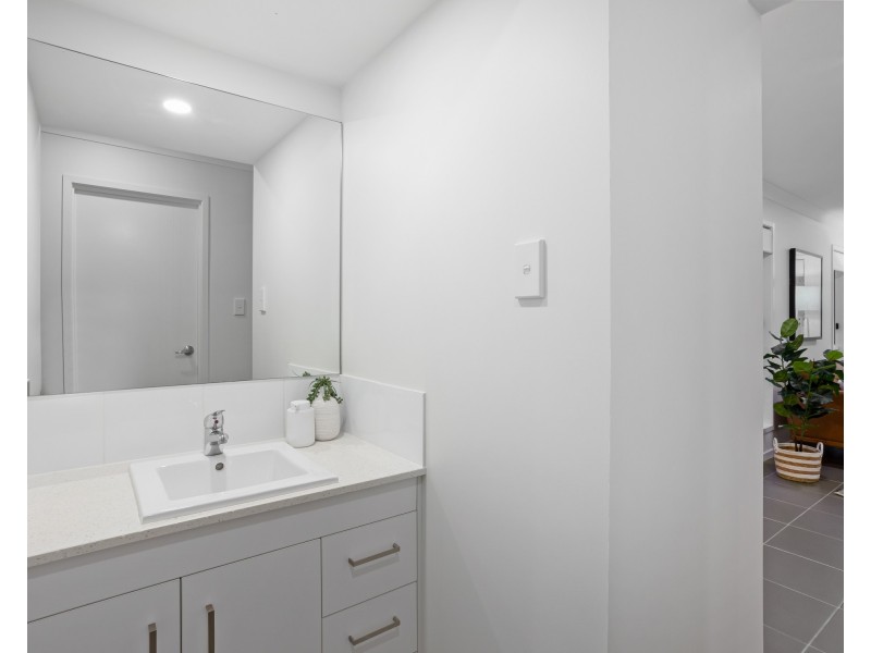 5 Gralton Street, Keperra QLD 4054