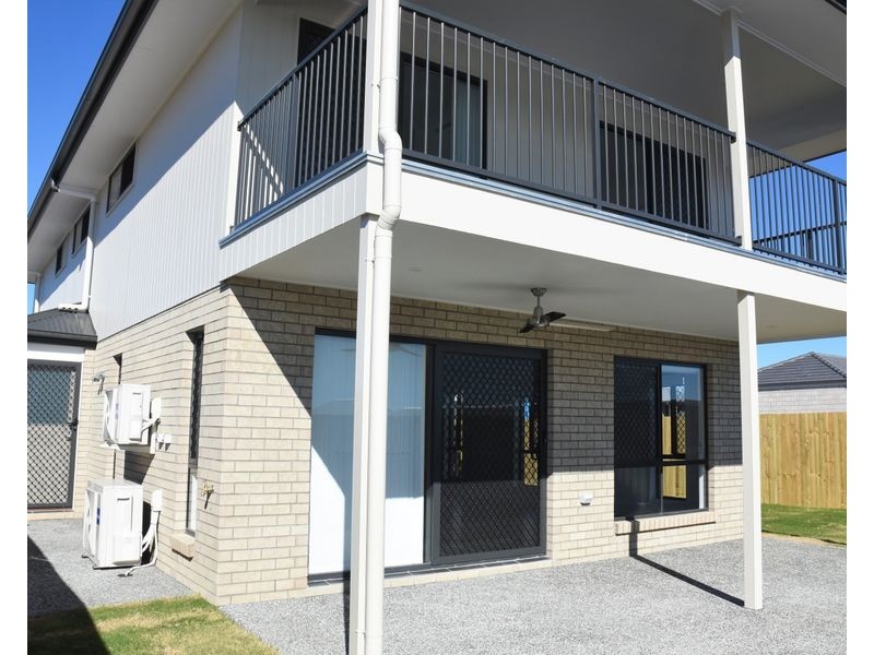 33 Crest Street, Narangba QLD 4504