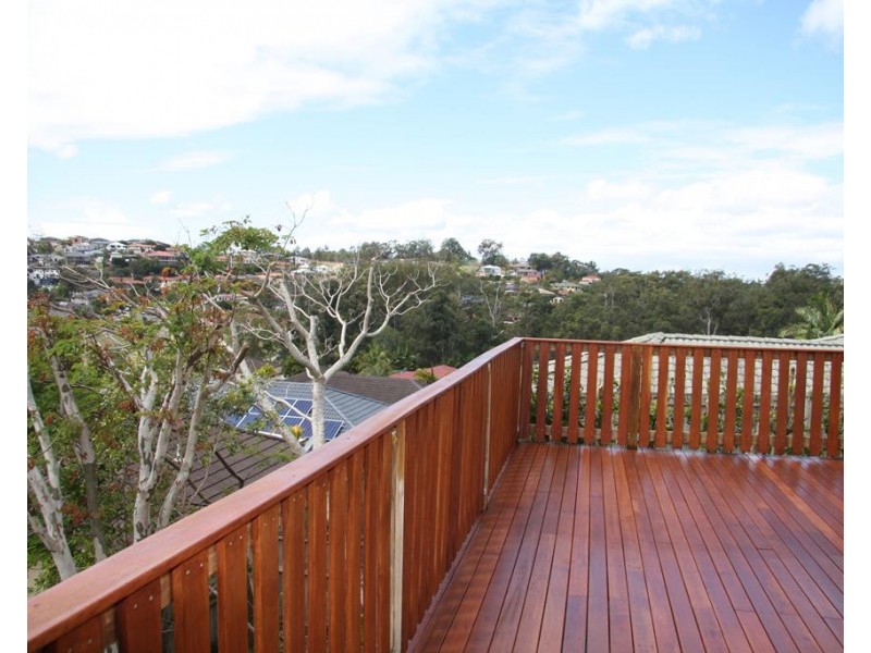 8 Dapples Court, Burleigh Heads QLD 4220