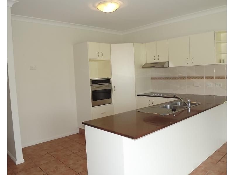 8 Caz Court, Upper Coomera QLD 4209