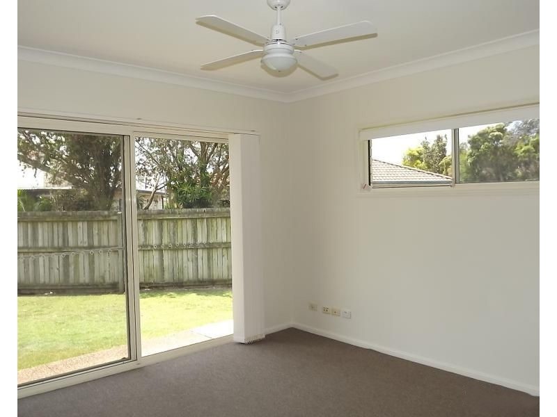 8 Caz Court, Upper Coomera QLD 4209