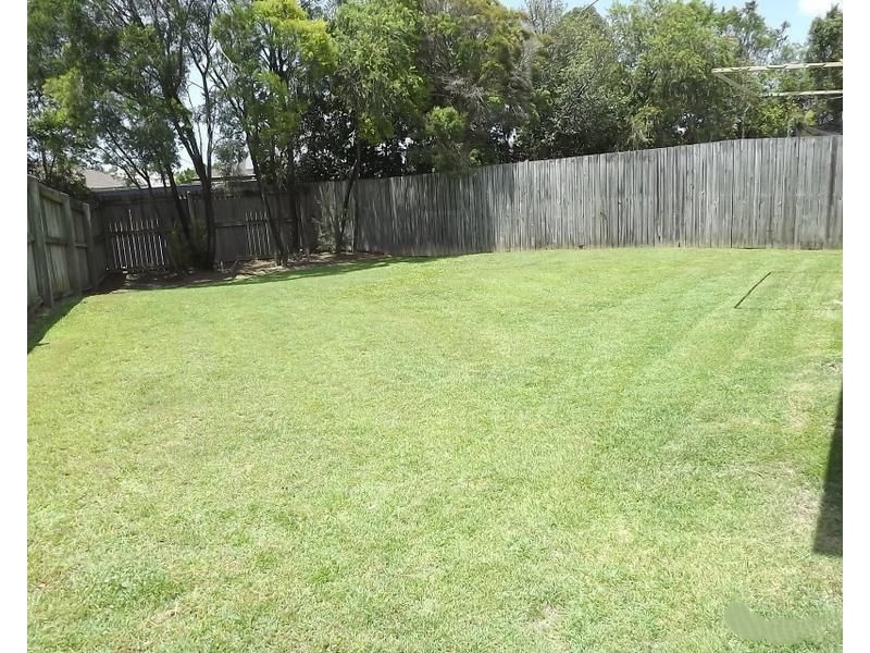8 Caz Court, Upper Coomera QLD 4209