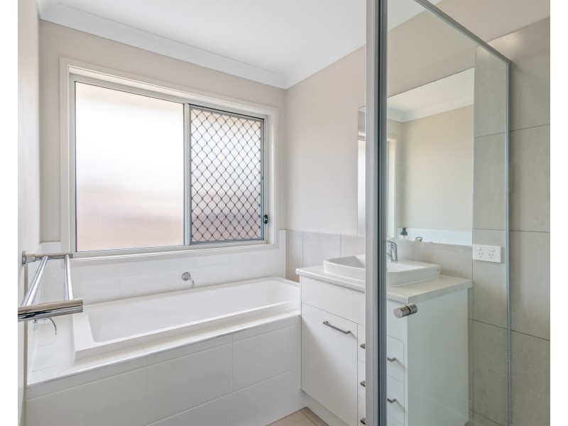 10 Jason Day Drive, Beaudesert QLD 4285