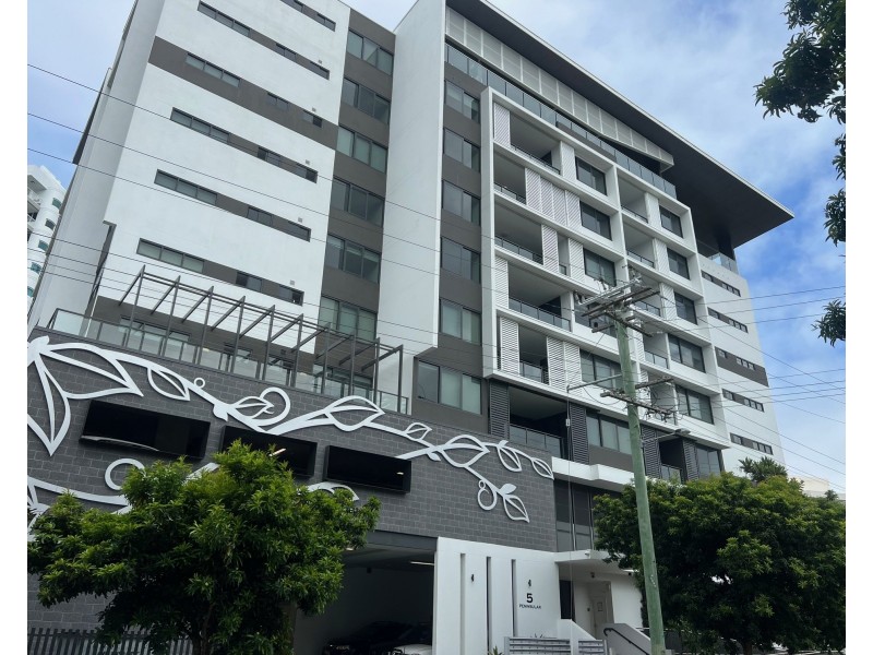 609/5 Peninsular Drive, Surfers Paradise QLD 4217