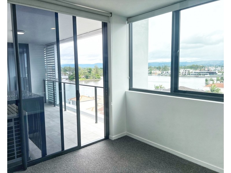 609/5 Peninsular Drive, Surfers Paradise QLD 4217