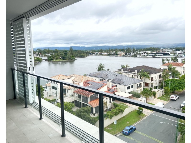 609/5 Peninsular Drive, Surfers Paradise QLD 4217