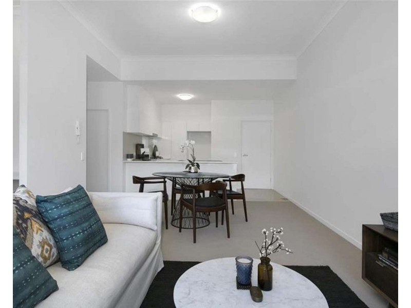 405/11 Playfield Street, Chermside QLD 4032