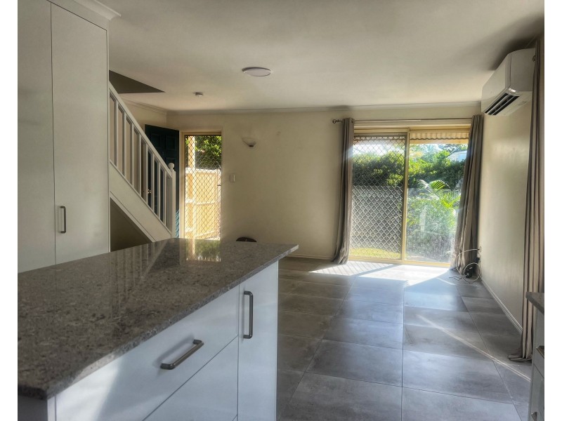 2/9 Figgis Street, Kedron QLD 4031