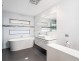 7 PARK AVENUE, Broadbeach Waters QLD 4218