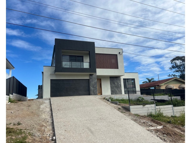 25 Upper McCormack Street, Bundamba QLD 4304