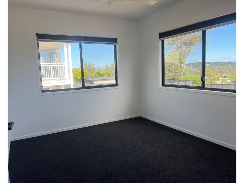 25 Upper McCormack Street, Bundamba QLD 4304