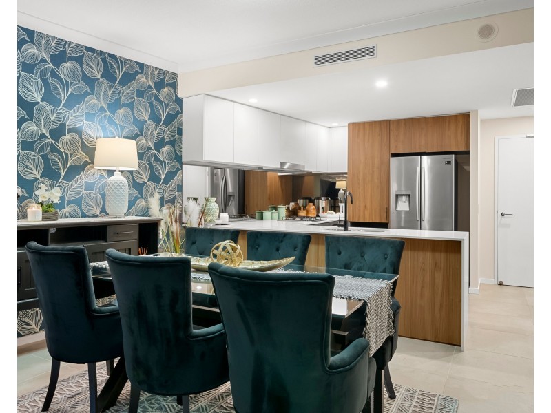 1504/1 Grant Avenue, Hope Island QLD 4212