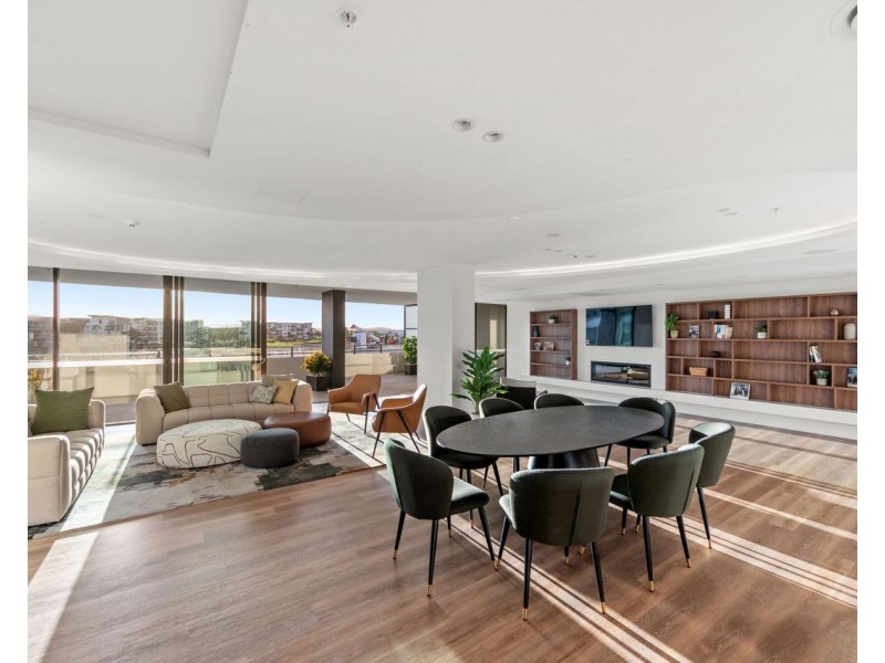 1504/1 Grant Avenue, Hope Island QLD 4212