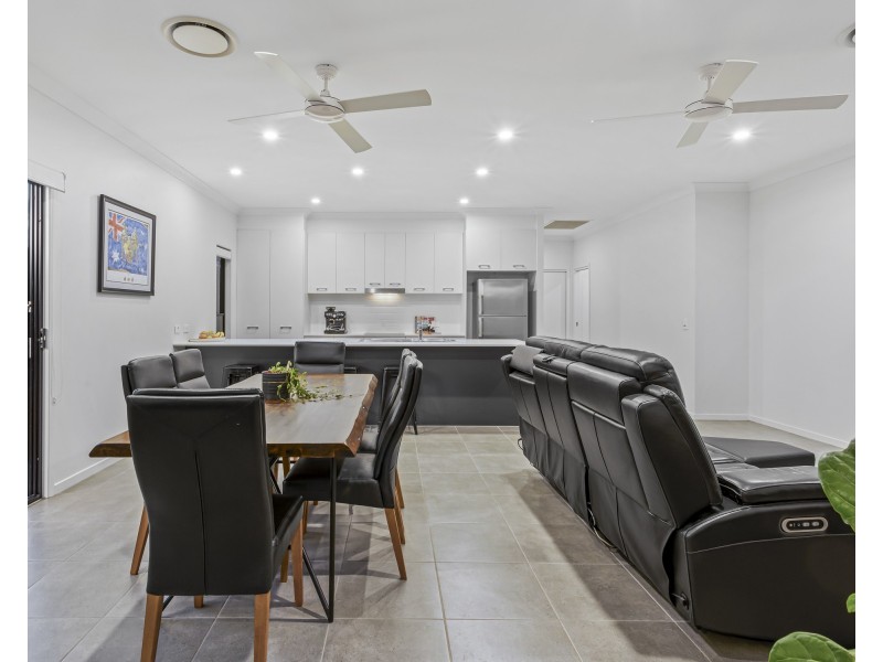 57 Greenhaven Circuit, Narangba QLD 4504