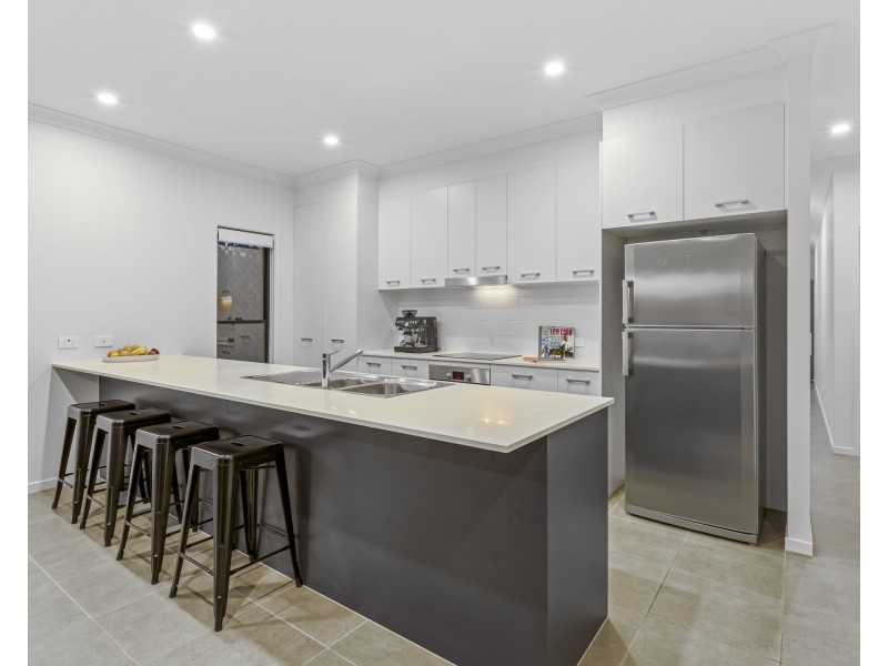57 Greenhaven Circuit, Narangba QLD 4504