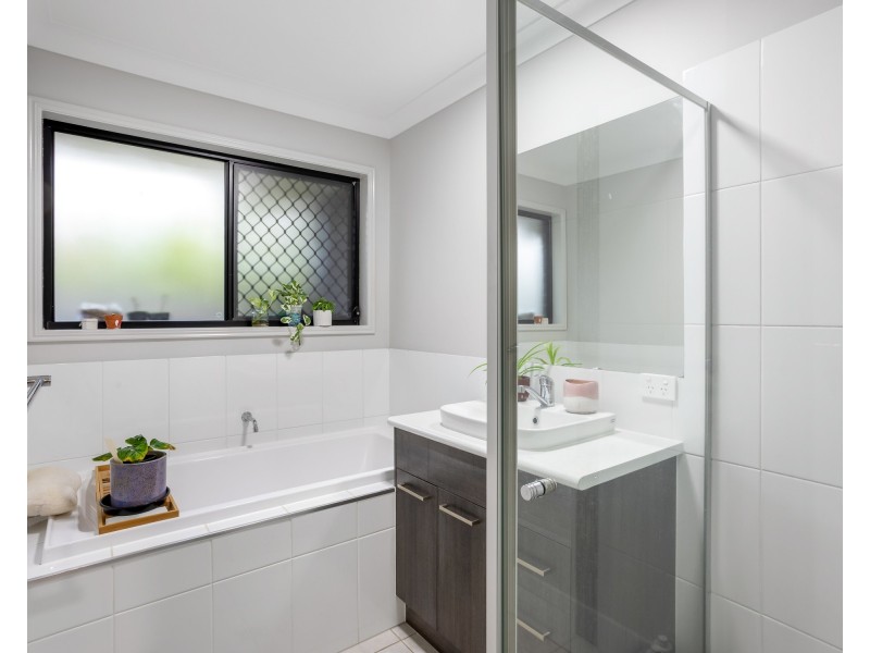 105 Brookvale Drive, Victoria Point QLD 4165