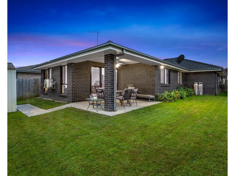 105 Brookvale Drive, Victoria Point QLD 4165