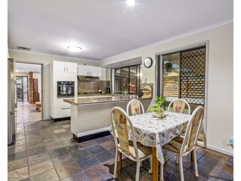 43 Macquarie Drive, Petrie QLD 4502