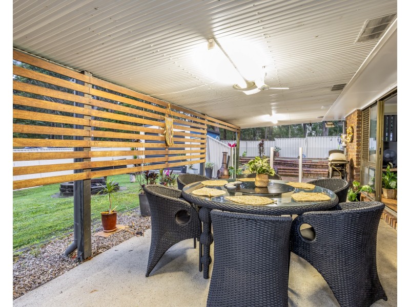 43 Macquarie Drive, Petrie QLD 4502