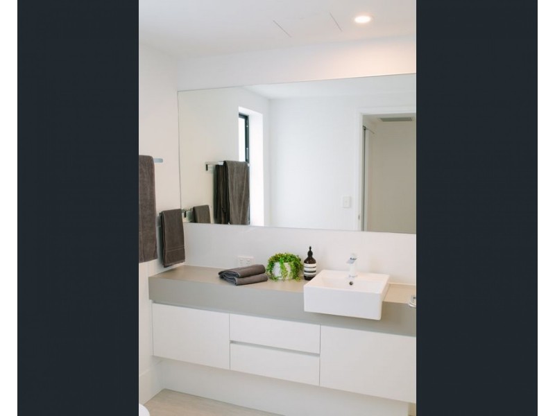 305/313 Bradman Avenue, Maroochydore QLD 4558