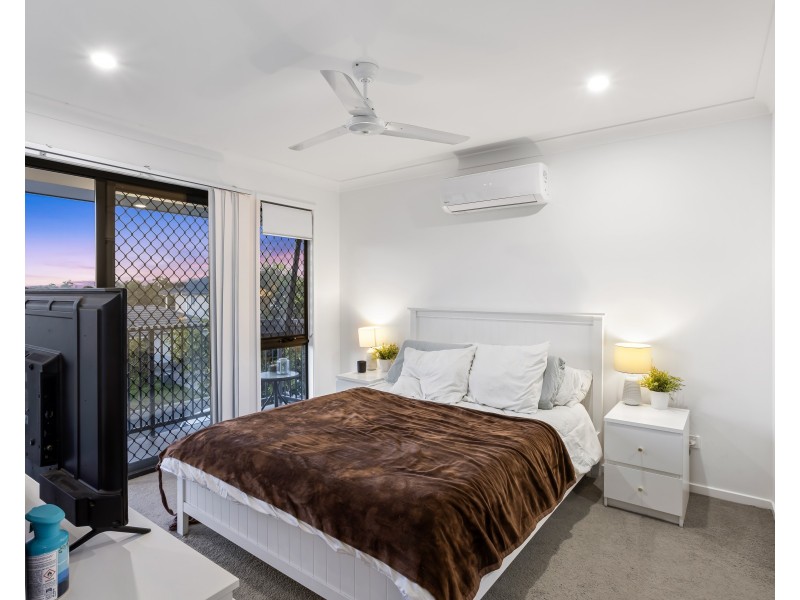 42 Crest Street, Narangba QLD 4504