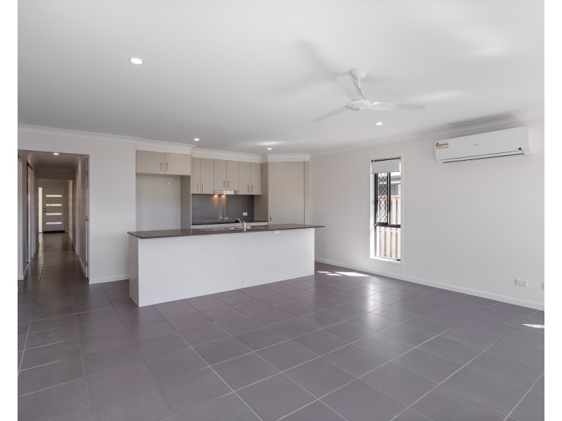 230 Todds Road, Lawnton QLD 4501