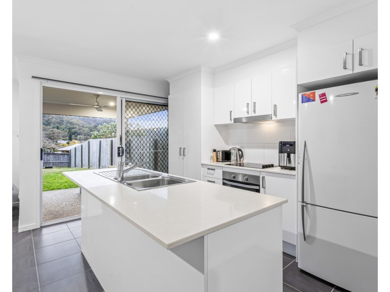 44 Crampton Street, Keperra QLD 4054