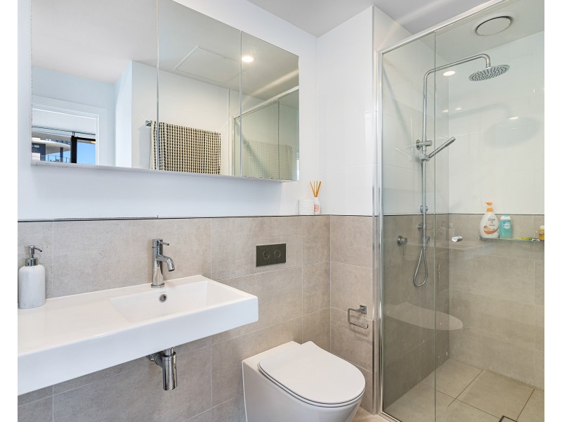 503/266 Stanhill Drive, Surfers Paradise QLD 4217