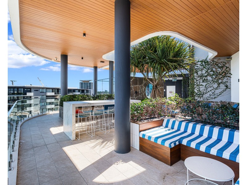 503/266 Stanhill Drive, Surfers Paradise QLD 4217