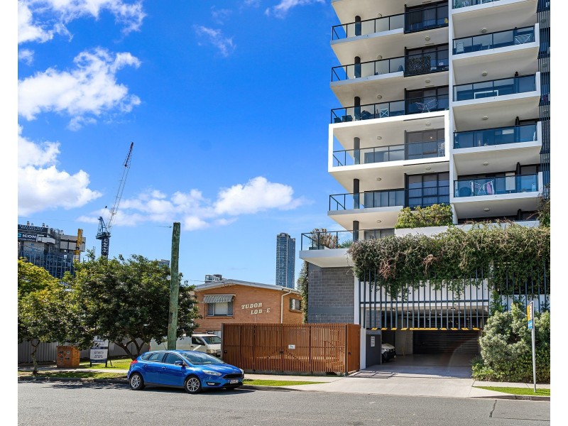 503/266 Stanhill Drive, Surfers Paradise QLD 4217