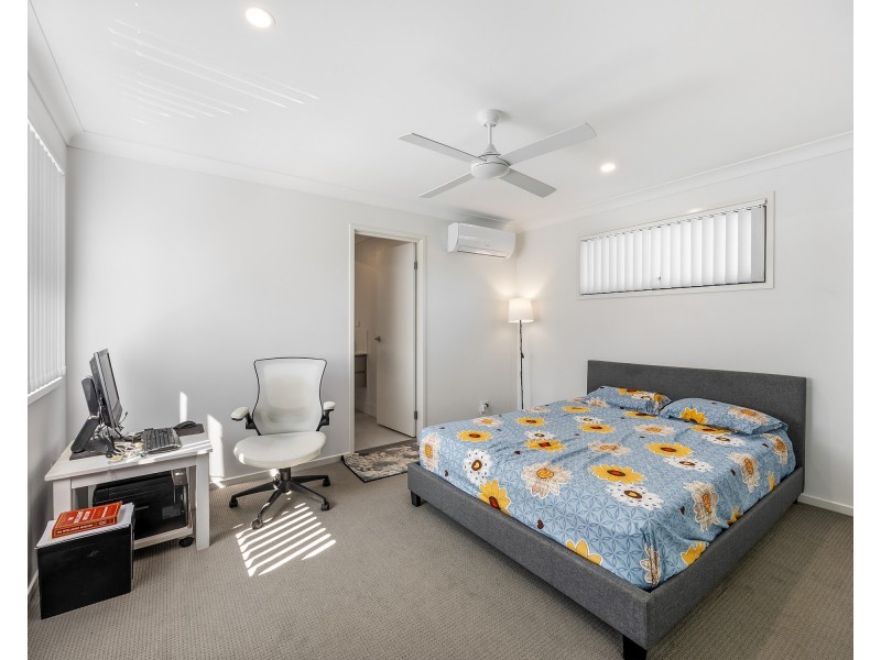 2 Jaguar Lane, Ripley QLD 4306