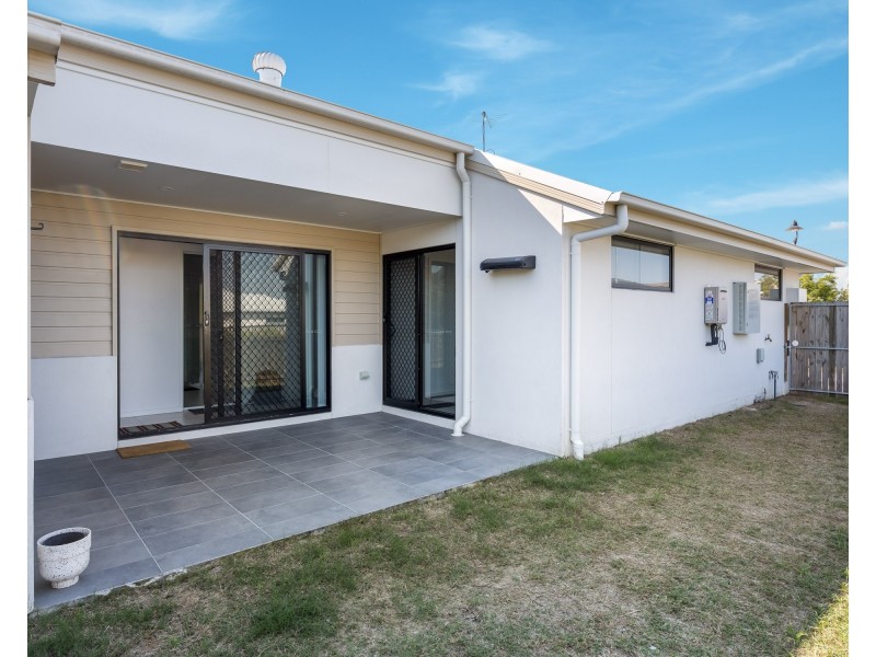 2 Jaguar Lane, Ripley QLD 4306