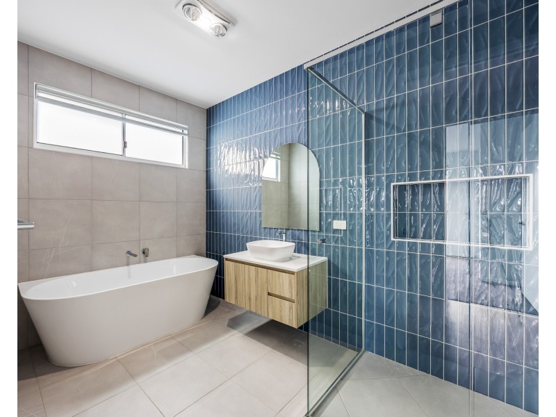 30 Braeside Road, Bundamba QLD 4304