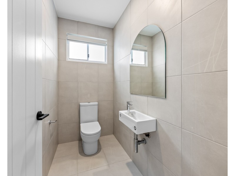 30 Braeside Road, Bundamba QLD 4304
