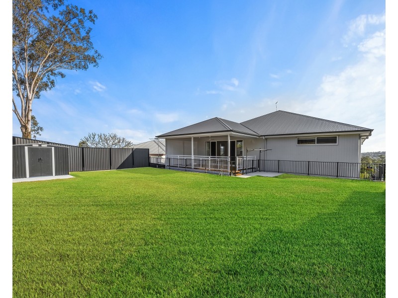 30 Braeside Road, Bundamba QLD 4304