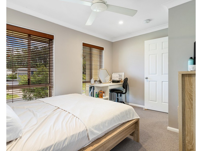 8 Dapples Court, Burleigh Heads QLD 4220