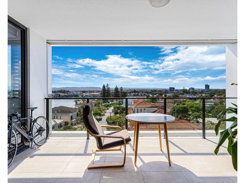 609/5 Peninsular Drive, Surfers Paradise QLD 4217