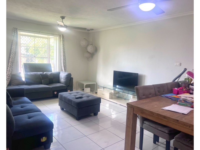 6 Acacia Road, Woodridge QLD 4114