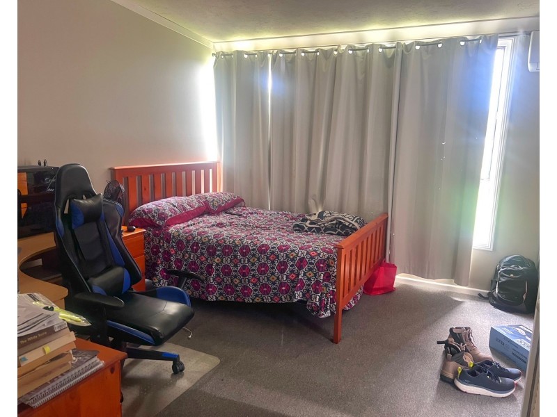 6 Acacia Road, Woodridge QLD 4114
