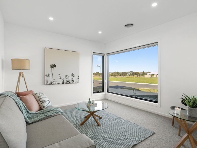 49 Grinders Avenue, Torquay VIC 3228