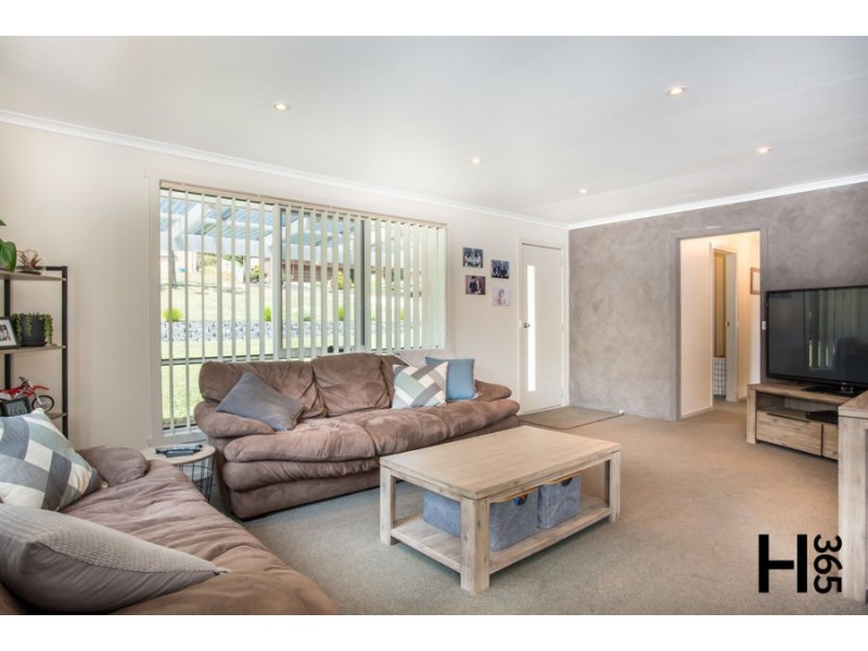 36 River Road, Ambleside TAS 7310