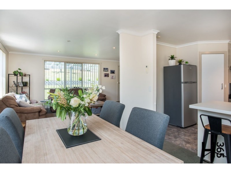 36 River Road, Ambleside TAS 7310
