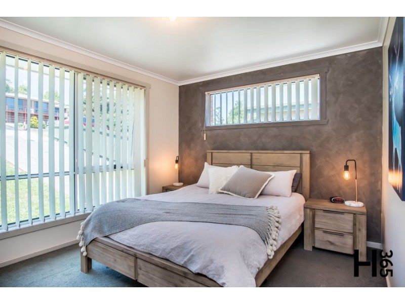 36 River Road, Ambleside TAS 7310