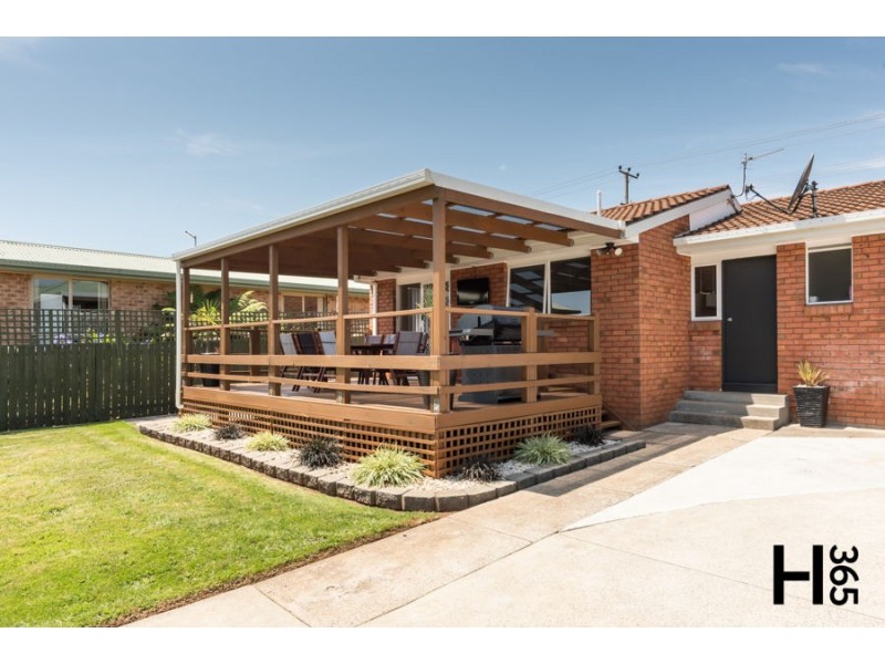 36 River Road, Ambleside TAS 7310